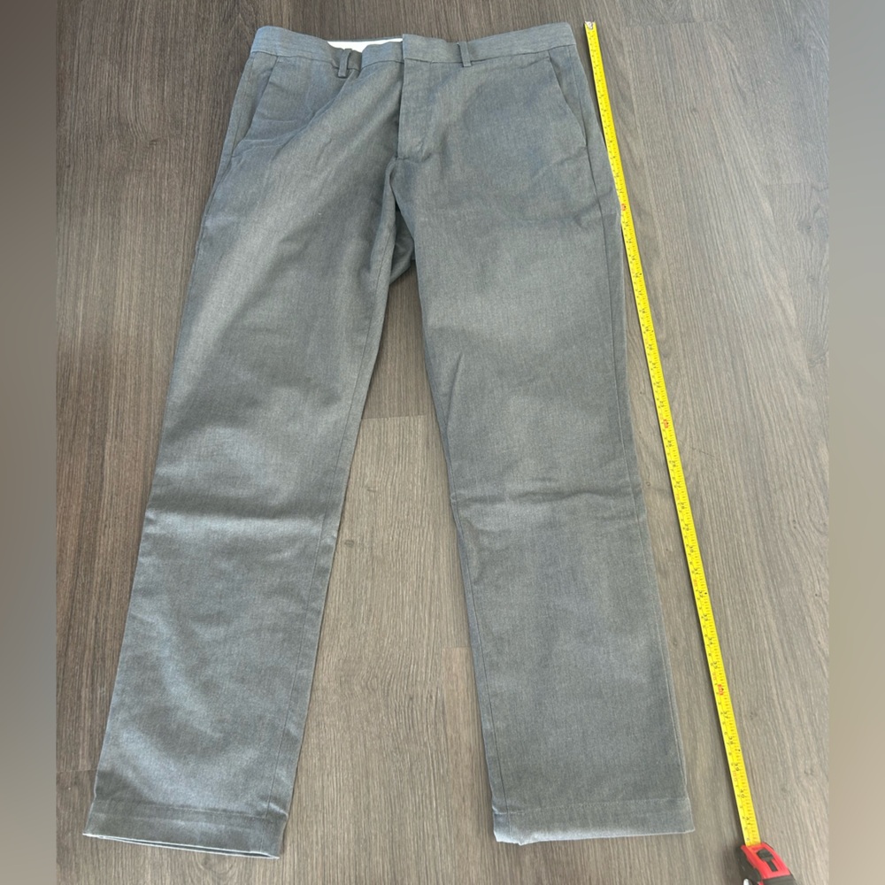 Banana Republic Grey Chinos, Aidan Slim Fit, Size 34 x 32